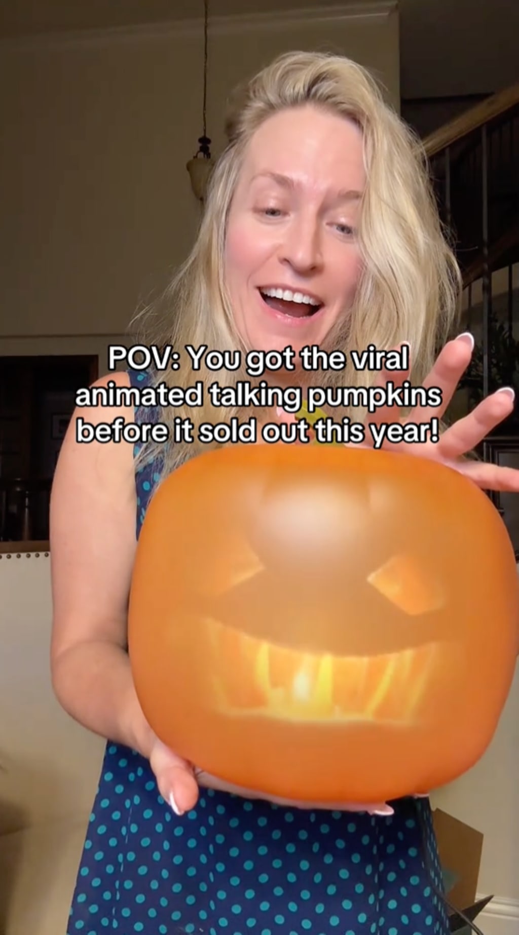 Talking & Singing Pumpkin By FRIGHTFEST